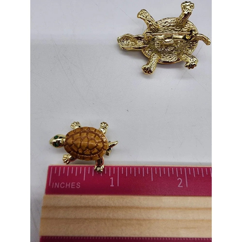 Vintage Gold Tone Brown Enamel Turtle Brooch Set Green Rhinestone Eyes 2 Piece